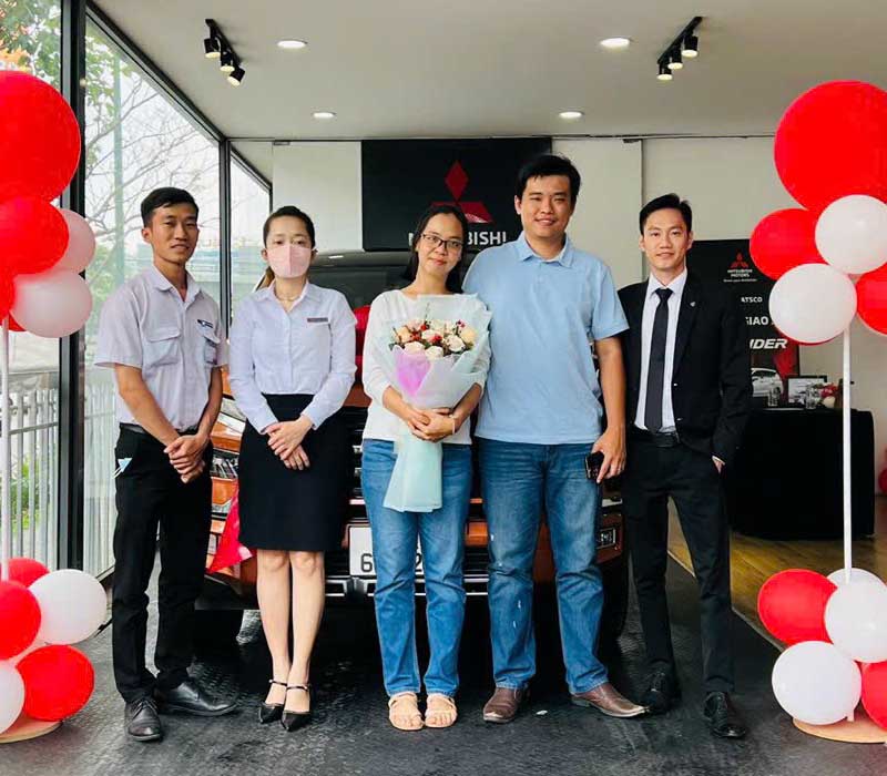Hình ảnh hoạt động tư vấn xe tại Kiên Giang